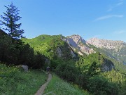 23 Finestra aperta verso Vetro, Vindiolo, Pizzo di Roncobello (Menna)